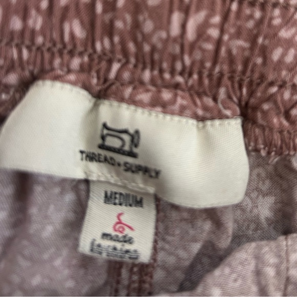 Thread and Supply Pink Cheetah Joggers sz Medium - Picture 3 of 8